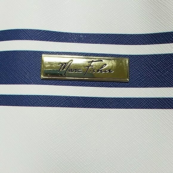 MARC FISHER WHITE WITH BLUE STRIPES LARGE TOTE BAG - NWOT! - Picture 2 of 7
